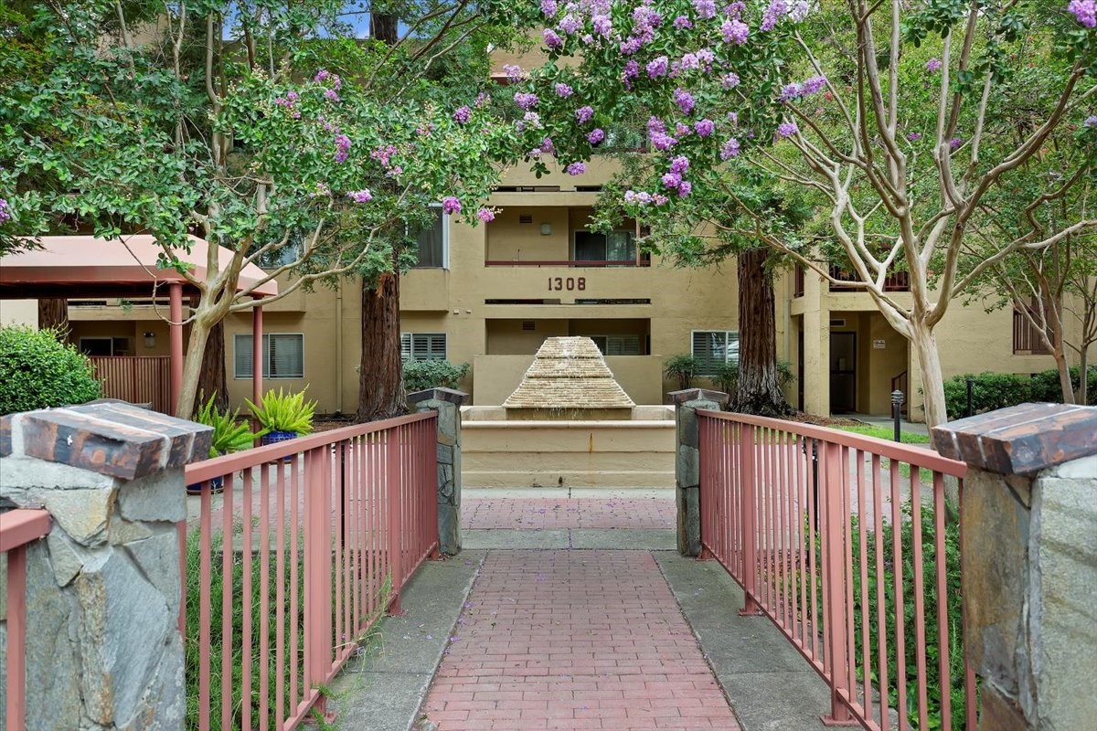 the fountain springs complex sounds like a fantastic place to call home! this condo offers a blend of convenience, comfort, & serenity. with 2 bedrms &2 bathrms spread across 968 sqft, it provides ample space for living. the top-floor location adds an extra layer of privacy &peace, while the balcony offers a pleasant outdoor retreat. fireplace adds charm &warmth to living space, complemented by the vaulted ceiling for an airy feel. the inclusion of central heat & a/c ensures comfort, &having in-unit laundry adds convenience. the updated tiled kitchen w/stainless steel appl. & bathrms add a modern touch, making the space even more inviting. the detached one-car garage provides secure parking, and the community amenities such as the pool, spa, and clubhouse offer opportunities for relaxation &socializing. being in an elevator building with no stairs &nobody above adds convenience and accessibility. the location seems ideal, w/easy access to freeways, shops, entertainment, bart, parks, & iron horse regional trail, broadway plaza. being in a secure gated community with lush greenery &secure entrances enhances the complete living experience. overall, a wonderful place to live, offering both comfort &convenience in a beautiful setting.